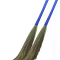 ULTRA (KM-131) BROOM